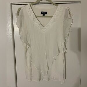 I.N Studio Petite White‎ Flowy T-Shirt size Petite Small